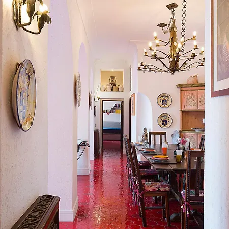Luna Rossa, Appartement