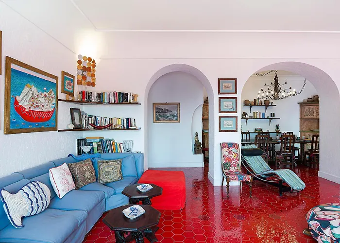 Luna Rossa, דירה