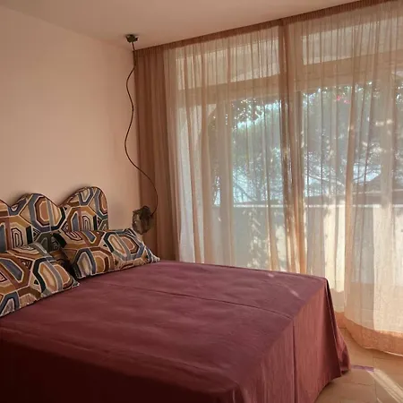 Apartman Luna Rosa, *